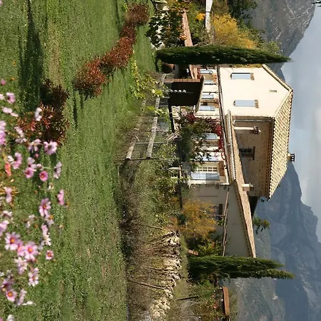 Les Hauts De L'escoulaou