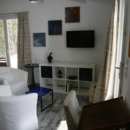 Guest house Les Hauts De L'escoulaou *